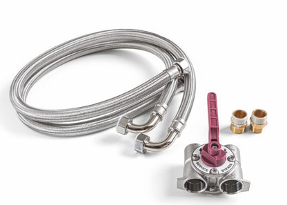 Aansluitset voor SlimFlow 200 waterontharder – RVS slangen, bypassklep en messing koppelingen.